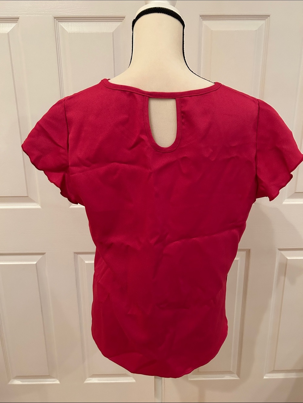 SHEIN Raspberry Pink Short Sleeve Ruffle Top - Picture 2 of 3